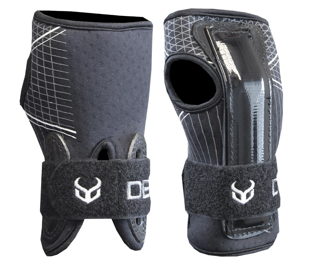 Demon Wrist Guard V2 - Image 3
